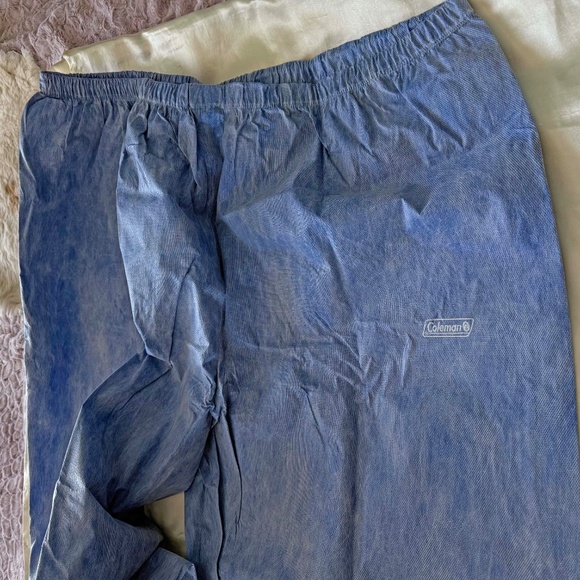 2 PCE RAIN SUIT, COLEMAN, LIGHT BLUE, UNISEX 3XL/4XL, WATERPROOF/ BREATHABLE, - Picture 14 of 16